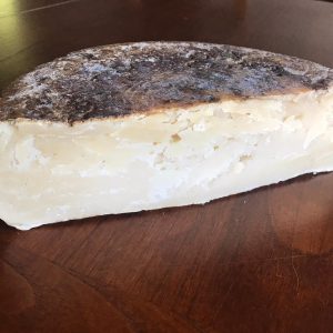 Formaggio di capra stravecchio (€ 30 al kg)